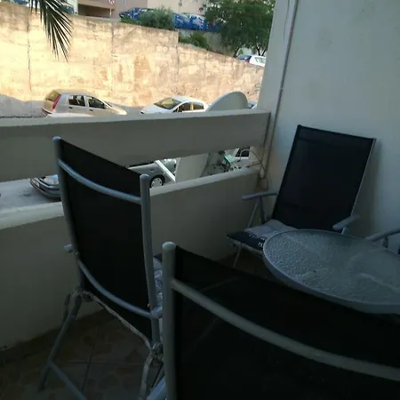 Apartments With Wifi Split - 16009 Vendégház 3*
