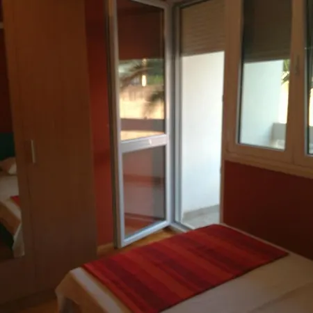 Apartments With Wifi Split - 16009 Gæstehus 3*